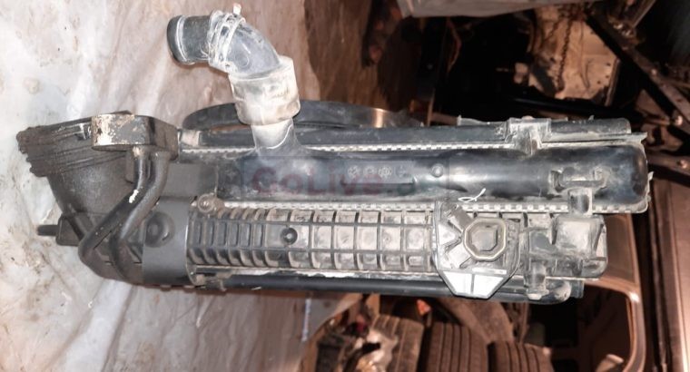 VOLKSWAGEN EOS 2009 COMPLETE RADIATOR KIT PART NO 1K0121205G ( Genuine Used VOLKSWAGON Parts )
