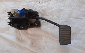 FORD EDGE 2014 LINCOLN MKX PARKING BRAKE FLOOR PEDAL PART NO BT432450CB ( Genuine Used FORD Parts )