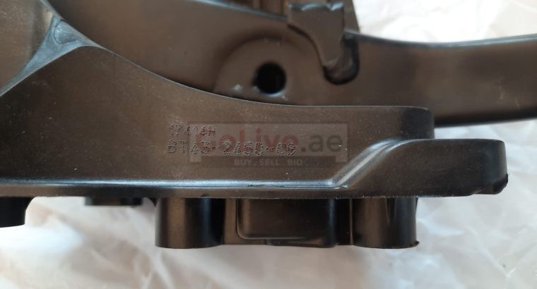 FORD EDGE 2014 LINCOLN MKX PARKING BRAKE FLOOR PEDAL PART NO BT432450CB ( Genuine Used FORD Parts )