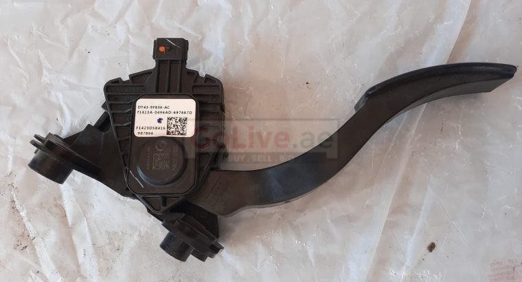 FORD EDGE 2014 ACCELERATOR GAS PEDAL PART NO DT439F836AC ( Genuine Used FORD Parts )