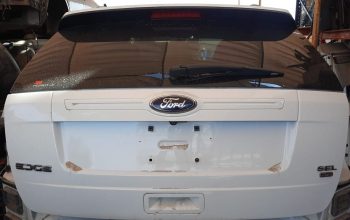 FORD EDGE 2014 BACK TRUNK / HOOD WITH WINDSCREEN ( Genuine Used FORD Parts )