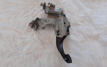 FORD EDGE 2014 LINCOLN MKX EMERGENCY BRAKE PEDAL PART NO BT432760AB ( Genuine Used FORD Parts )