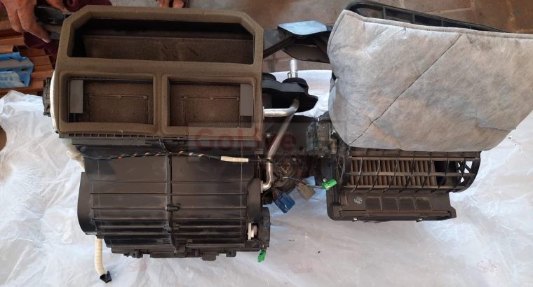 FORD EDGE 2014 LINCOLN MKX AC EVAPORATOR BOX PART NO CT4319B555DE ( Genuine Used FORD Parts )