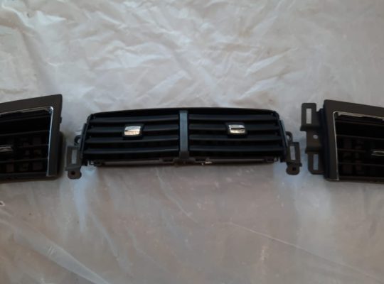 FORD EDGE CENTER / LEFT & RIGHT DASHBOARD AC HEATER AIR VENTS BT4319C894A / BT4319C696 / BT43-19893 ( Genuine Used FORD Parts )