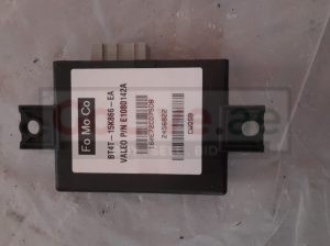 FORD EDGE 2014 PARKING ASSIST MODULE PART NO BT4T-15K866-EA ( Genuine Used FORD Parts )