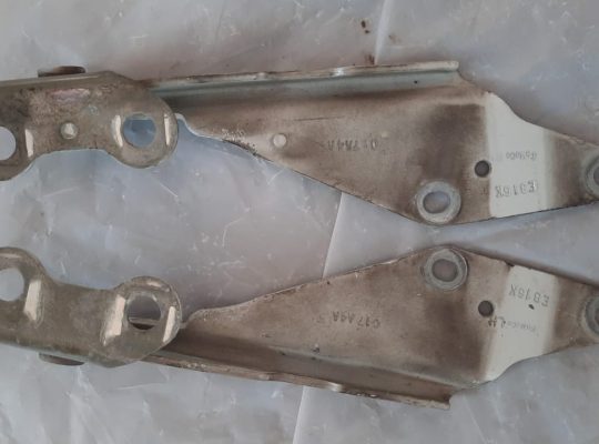 FORD EDGE 2014 REAR HOOD HINGES ( Genuine Used FORD Parts )
