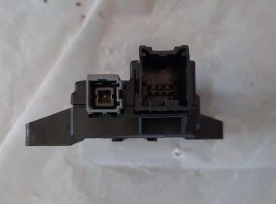 FORD EDGE 2014 CHASSIS ECM KEYLESS ENTRY MODULE PART NO BC3T-15K602-EA ( Genuine Used FORD Parts )