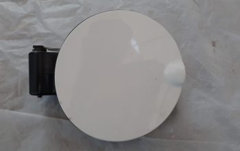 FORD EDGE 2014 GAS FUEL TANK FILLER DOOR AND POCKET WHITE ( Genuine Used FORD Parts )