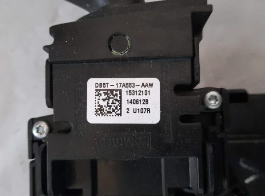 FORD EDGE 2014 STEERING COLUMN/ WIPER & TURN SIGNAL LEVER PART NO ET4T-14B522-AB / DB5T-17A553-AAW / EB5T-13335-ABW