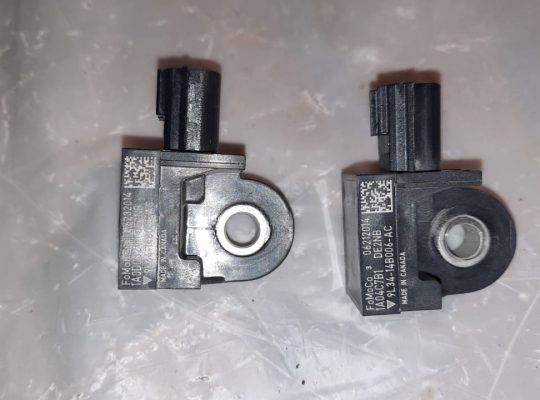 FORD EDGE 2014 CRASH IMPACT SENSOR / AIR BAG CLOCK SPRING SENSOR PART NO 9L34-14B006-AC ( Genuine Used FORD Parts )