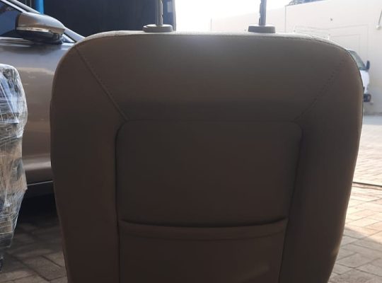 FORD EDGE 2014 FRONT LEFT DRIVER RIGHT PASSENGER AND REAR AUTO FOLDING SEATS SET ( Genuine Used FORD Parts )