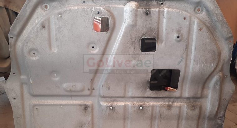 VOLKSWAGEN EOS 2009 SPLASH SHIELD PART NO 1Q0825237B ( Genuine Used VOLKSWAGON Parts )