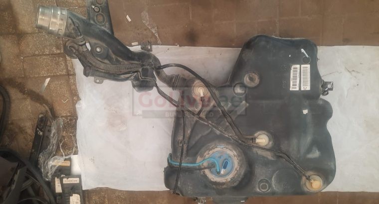 VOLKSWAGEN EOS 2009 SKODA AUDI FUEL TANK WITH FUEL PUMP PART NO 1K0201075AM 1K0919051BH ( Genuine Used VOLKSWAGON Parts )