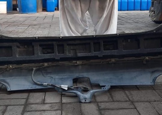 FORD EDGE 2014 REAR BUMPER COMPLETE WITH COVER PANEL PLASTIC PART NO BT43-17F001-ADW ( Genuine Used FORD Parts )