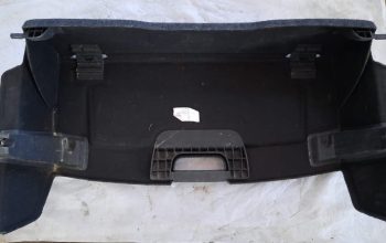 VOLKSWAGEN EOS 2009 REAR BOOT LOAD LUGGAGE COVER ROOF BOX PART NO 1Q0867071C ( Genuine Used VOLKSWAGON Parts )