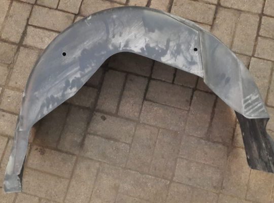 FORD EDGE 2014 FRONT RIGHT FENDER SPLASH SHIELD PART NO BT4Z-7828370-A ( Genuine Used FORD Parts )
