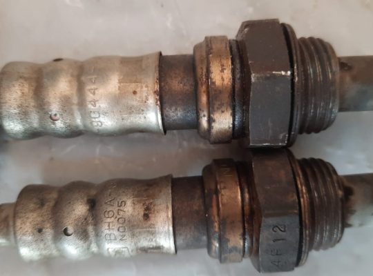 FORD EDGE 2014 FRONT RIGHT AND LEFT OXYGEN SENSOR PART NO BH6A-9G444-AA ( Genuine Used FORD Parts )