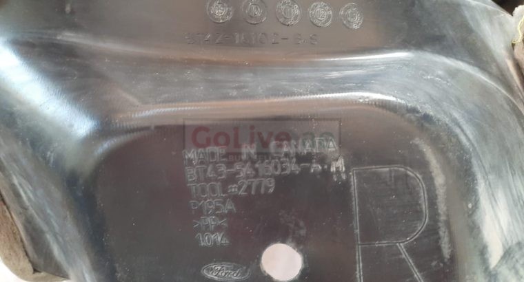 FORD EDGE 2014 LINCOLN MKX FRONT RIGHT FENDER LINER SPLASH SHIELD PART NO BT43-5416034-A ( Genuine Used FORD Parts )
