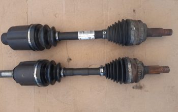 FORD EDGE 2014 LINCOLN MKX FRONT LEFT AND RIGHT AXLE SHAFTS PART NO DT43-3A428-B / DT43-3A427-B ( Genuine Used FORD Parts )