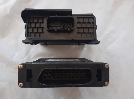 AUDI Q7 2007 CONVENIENCE & GEARBOX CONTROL MODULE PART NO 4F0907280 4F0910280 09D927750 ( Genuine Used AUDI Parts )