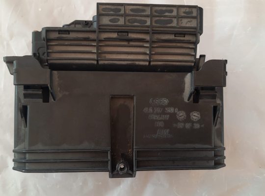 AUDI Q7 2007 CONVENIENCE & GEARBOX CONTROL MODULE PART NO 4F0907280 4F0910280 09D927750 ( Genuine Used AUDI Parts )