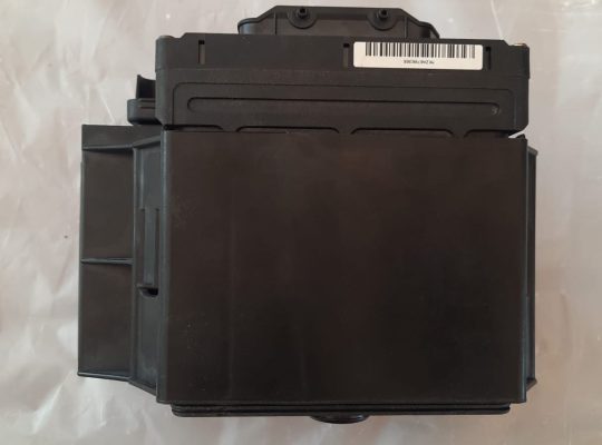 AUDI Q7 2007 CONVENIENCE & GEARBOX CONTROL MODULE PART NO 4F0907280 4F0910280 09D927750 ( Genuine Used AUDI Parts )