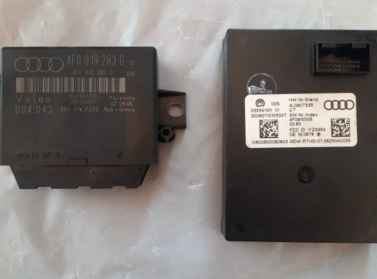 AUDI Q7 2007 KEYLESS ENTRY & PARKING AID SENSOR CONTROL MODULE UNIT WITH BRACKET PART NO 4L0907335 4F0919283G 4F0910283G 4L0907179