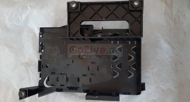 AUDI Q7 2007 MAIN FUSE RELAY BOX JUNCTION CONTROL BLOCK PART NO 7L0937548C ( Genuine Used AUDI Parts )