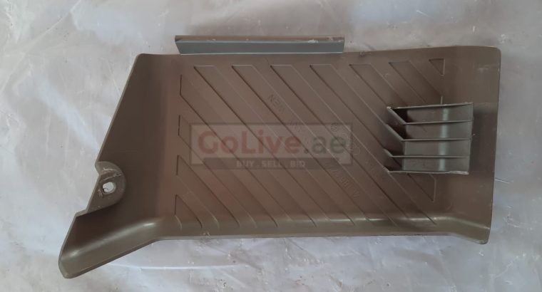AUDI Q7 2007 FOOT REST COVER PART NO 4L1864777 ( Genuine Used AUDI Parts )