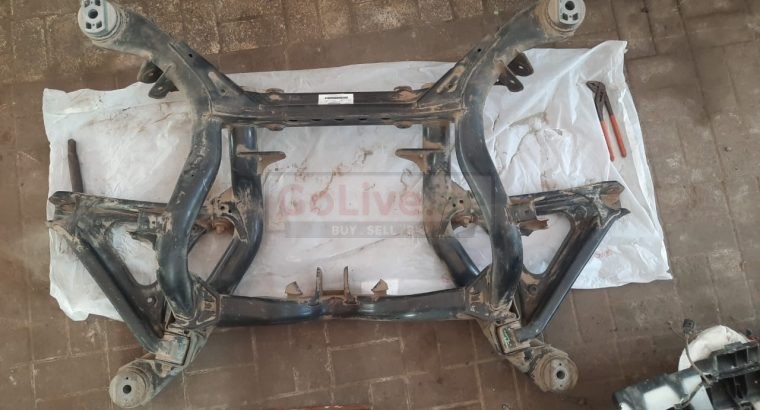 AUDI Q7 2007 AUTOMATIC REAR SUBFRAME PART NO 7L0500041 ( Genuine Used AUDI Parts )