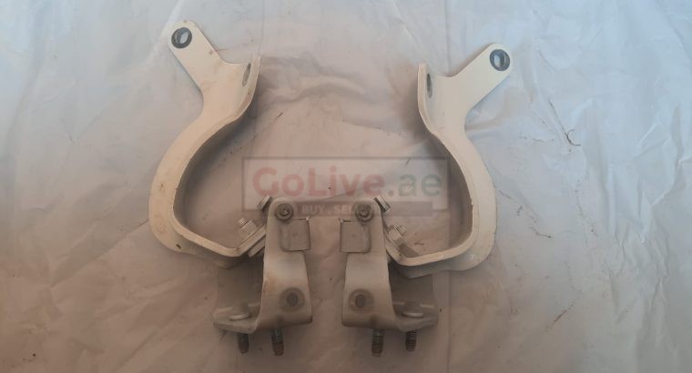 AUDI Q7 2007 TAILGATE/TRUNK/BOOT HINGE LEFT & RIGHT SIDE PART NO 4L0827299B 4L0827300 ( Genuine Used AUDI Parts )