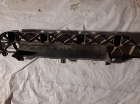 AUDI Q7 2007 REAR BUMPER BRACKET PART NO 4L0807329 ( Genuine Used AUDI Parts )