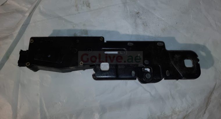 AUDI Q7 2007 REAR TRUNK LOCK LATCH STRIKER ACTUATOR PART NO 4F9827383 ( Genuine Used AUDI Parts )