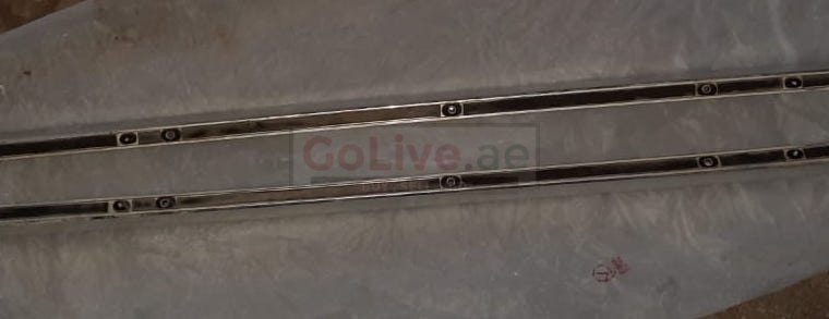 AUDI Q7 2007 ROOF RAIL LUGGAGE RACKS CHROME RIGHT & LEFT SIDE PART NO 4L0860022E 4L0860021E ( Genuine Used AUDI Parts )