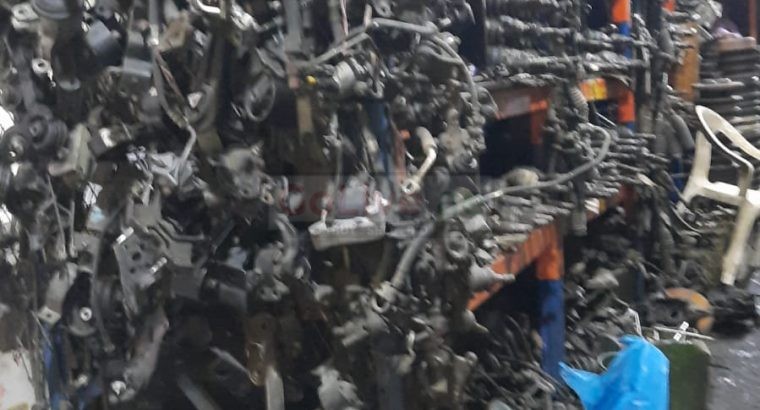 SHAWKAT KHAN USED HONDA, NISSAN, ISUZU ,MAZDA AUTO SPARE PARTS TR. (Used auto parts, Dealer, Sharjah spare parts Markets)