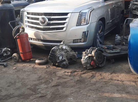 AL HAMAMA USED FORD, GMC, HUMMER ,DODGE, CARS & SPARE PARTS TR. (Used auto parts, Dealer, Sharjah spare parts Markets)