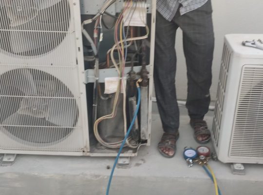 AC service and repair Abu Hail 0562237516