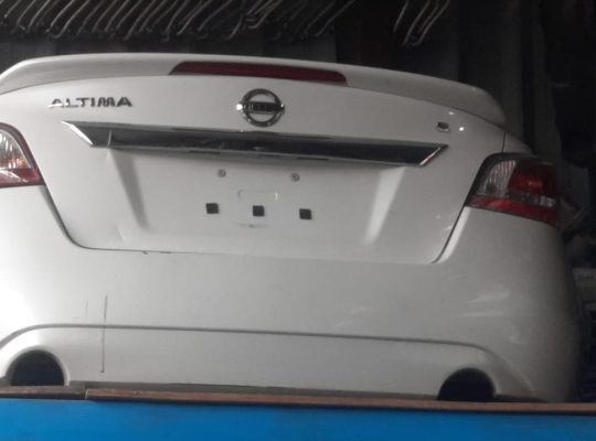 AL JAZEERAH AL SHIMALYA AUTO NISSAN USED SPARE PARTS TR. (Used auto parts, Dealer, Sharjah spare parts Markets)