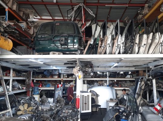 TAREEQ AL JABAL USED LEXUS, TOYOTA AUTO SPARE PARTS TR. (Used auto parts, Dealer, Sharjah spare parts Markets)