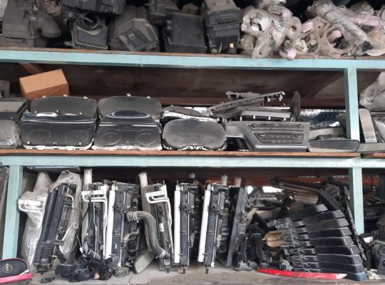 TAREEQ AL JABAL USED HYUNDAI AUTO SPARE PARTS TR. (Used auto parts, Dealer, Sharjah spare parts Markets)