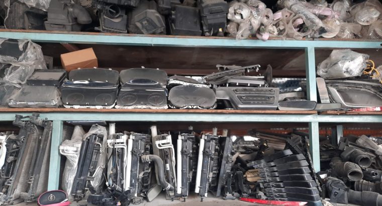 TAREEQ AL JABAL USED HYUNDAI AUTO SPARE PARTS TR. (Used auto parts, Dealer, Sharjah spare parts Markets)