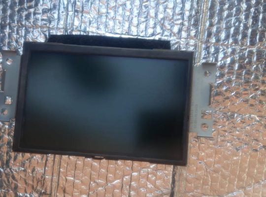 VOLVO S60 2013 DISPLAY MULTI MEDIA CONTROL UNIT PART NO 31396001 ( Genuine Used VOLVO Parts )