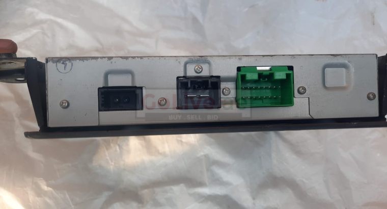 VOLVO S60 2013 AMPLIFIER RADIO STEREO MODULE PART NO 3138099AA / 31384104 AA ( Genuine Used VOLVO Parts )