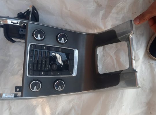 VOLVO S60 V60 CLIMATE CONTROL/HEATER CONTROL TRIM PANEL PART NO 8632427 ( Genuine Used VOLVO Parts )