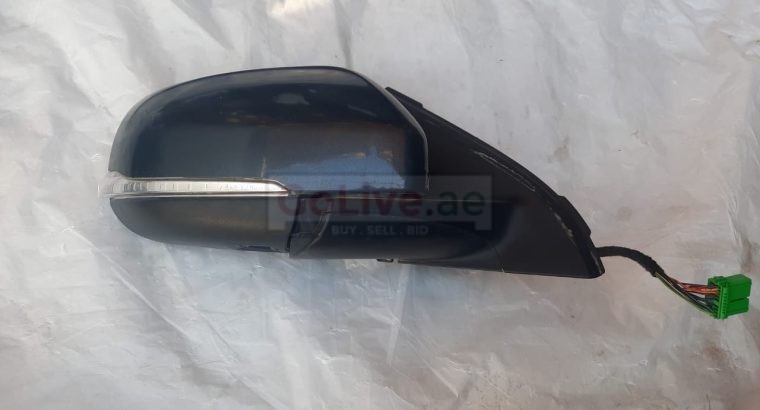 VOLVO S60 2013 POWER HEAT SIDE VIEW MIRROR RIGHT SIDE PART NO 30799093 ( Genuine Used VOLVO Parts )