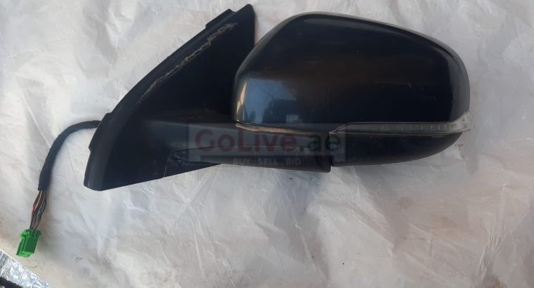 VOLVO S60 2013 FRONT DRIVER POWER HEAT SIDE VIEW MIRROR PART NO 30799090 ( Genuine Used VOLVO Parts )