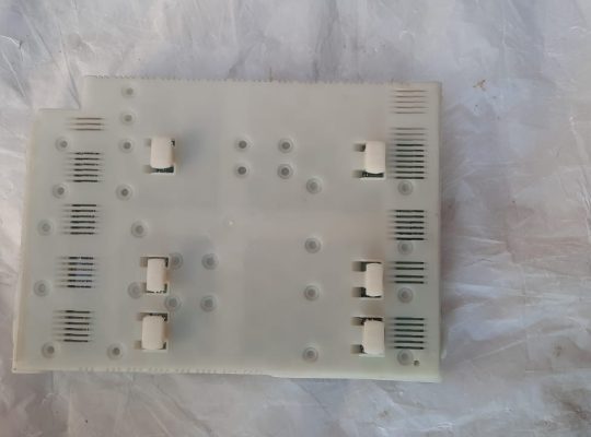 VOLVO S60 2013 INTERIOR FUSE BOX PART NO 31343677AA ( Genuine Used VOLVO Parts )