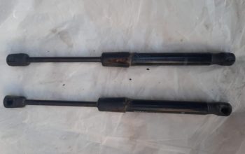 VOLVO S60 2013 HOOD LIFT SUPPORT STRUTS PART NO 31278769 ( Genuine Used VOLVO Parts )