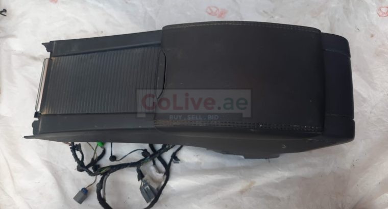 VOLVO S60 2013 CENTER CONSOLE BOX PART NO 39819457 30755732 ( Genuine Used VOLVO Parts )