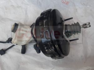 VOLVO S60 2013 BRAKE BOOSTER VACUUM WITH MASTER CYLINDER & RESERVOIR TANK PART NO 31329895 ( Genuine Used VOLVO Parts )